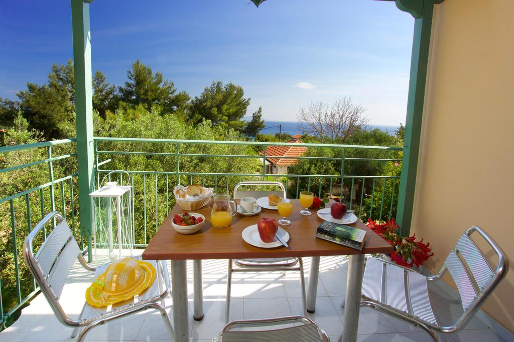 Maria Lourdata (Kefalonia)